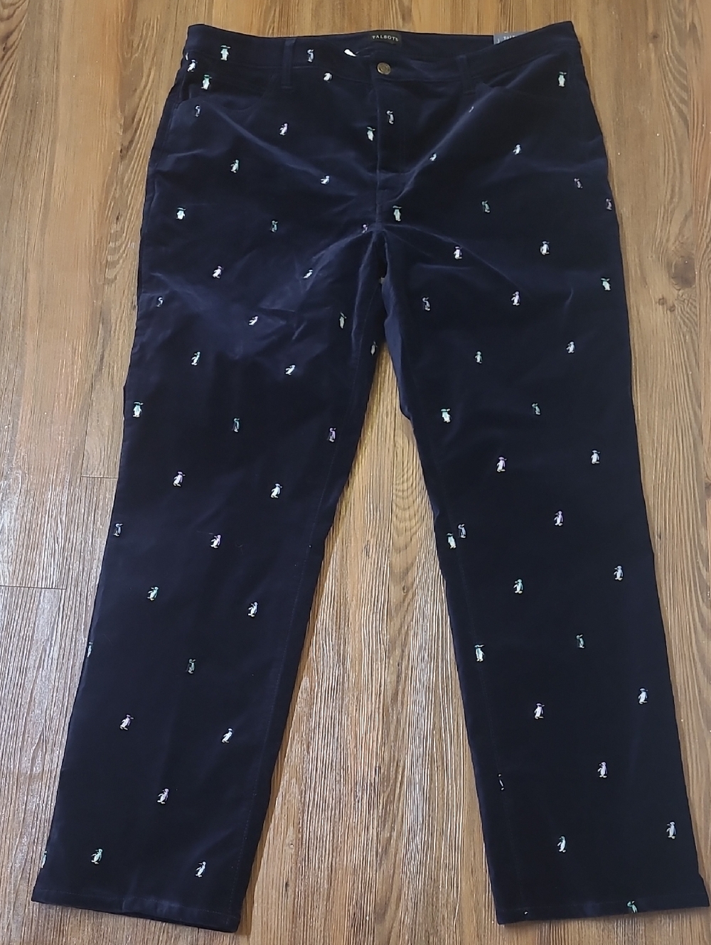 Talbots Navy Blue Embroidered women,sPants new zise 18.